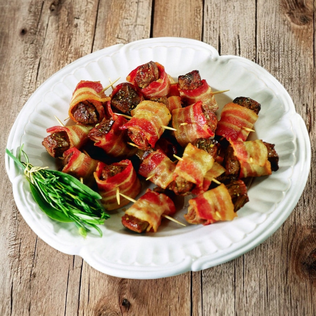 CASE Bacon Wrapped Sirloin Bites 5 lbs *Approx 60 pc per case