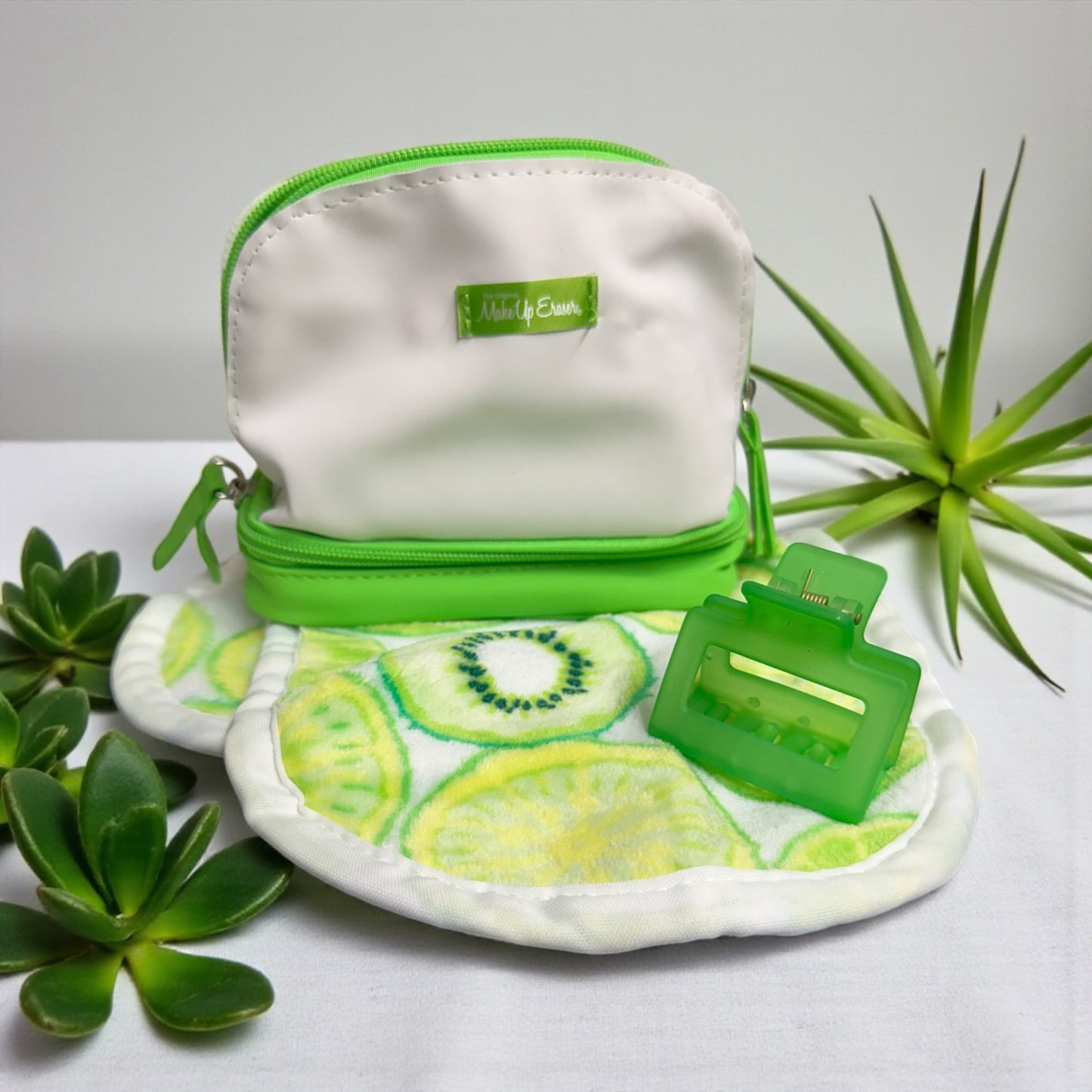 Make Up Eraser Gift Set