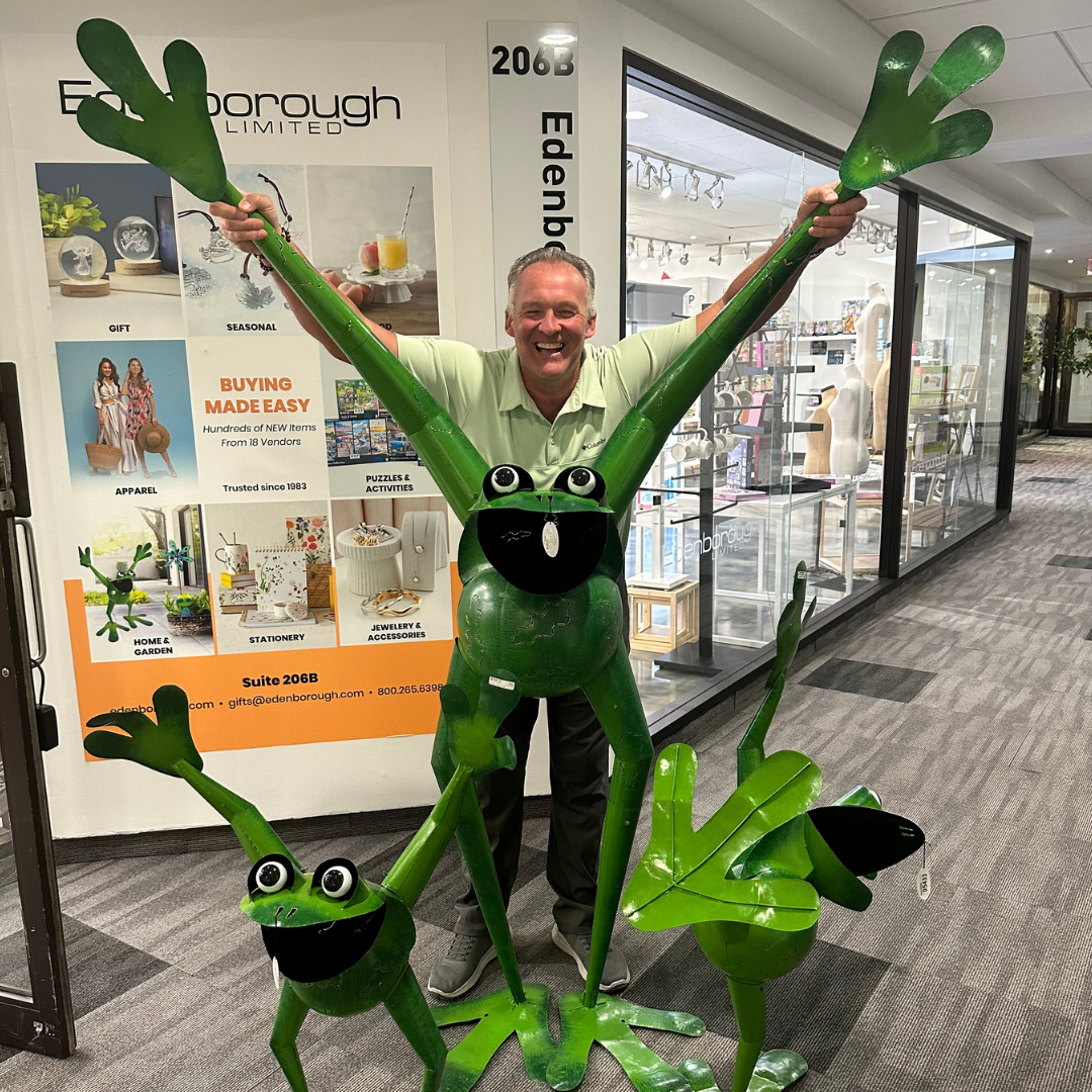 Outdoor Metal Frogs  Medium