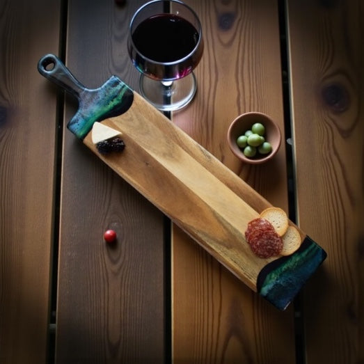 Lynn & Liana Resin Baguette Charcuterie Board (