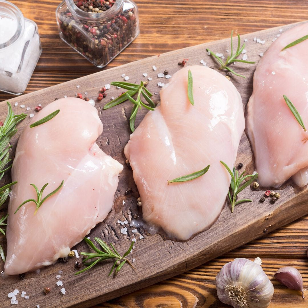 CASE Chicken Breast 5 oz  Boneless Skinless (20-28 per box)