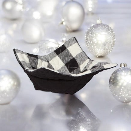 Danica Bowl Cozy Black White