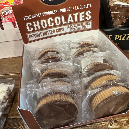 Andea Extra Large Peanut Butter Cup